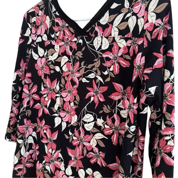 J Jill Wearever Collection Floral Tunic Top Black Red White 3/4 Sleeve XS Petite - Picture 5 of 10